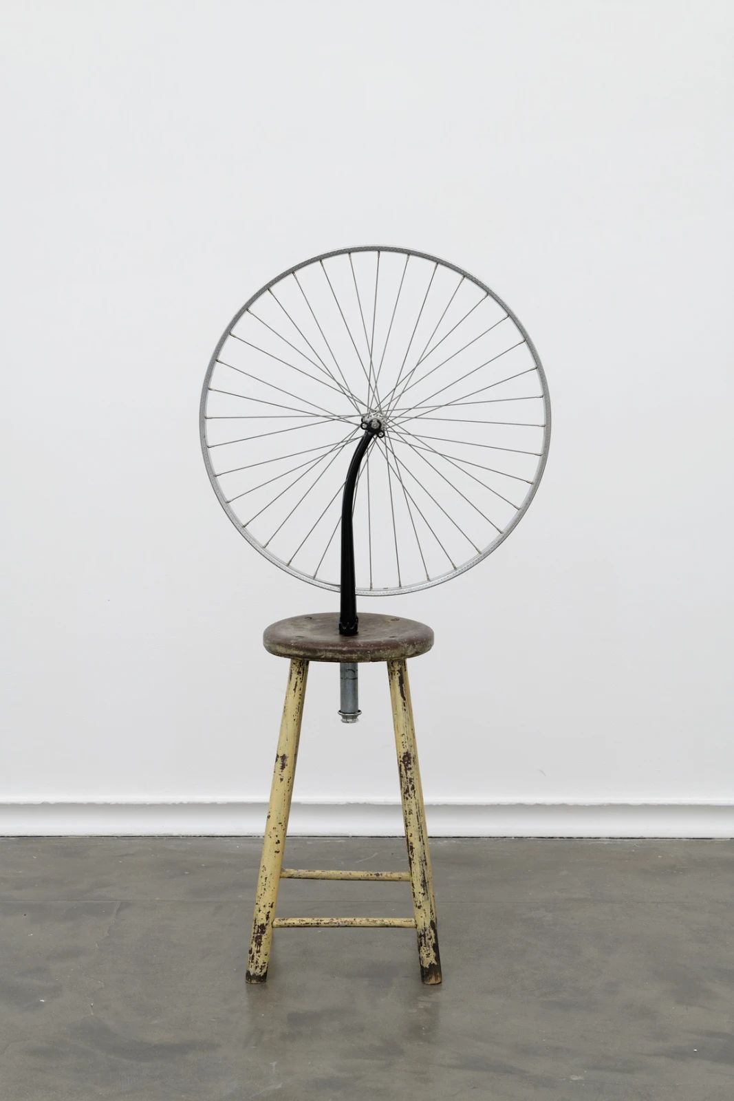  "Bicycle wheel" - Marcel Duchamp (1913)