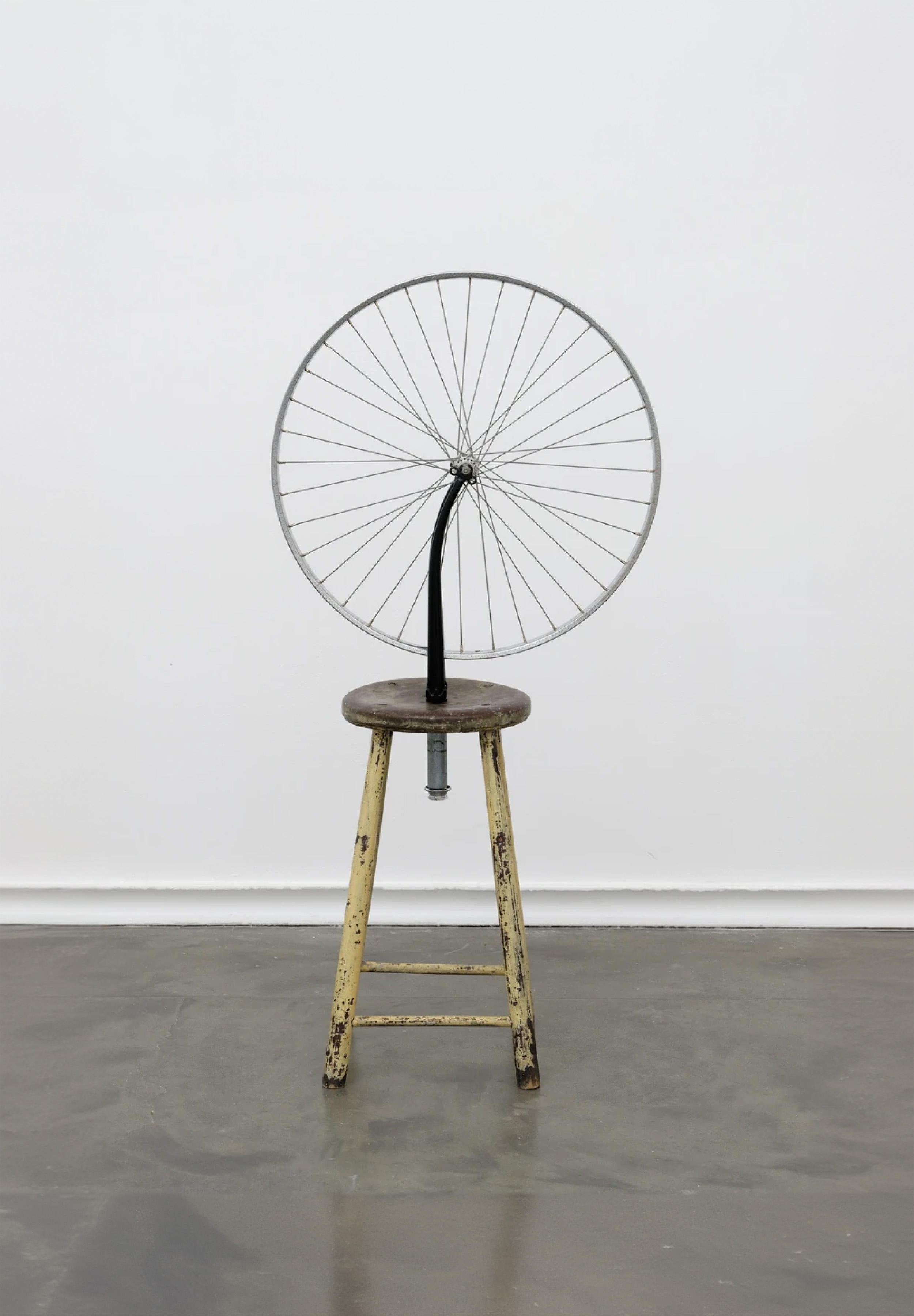  "Bicycle wheel" - Marcel Duchamp (1913)